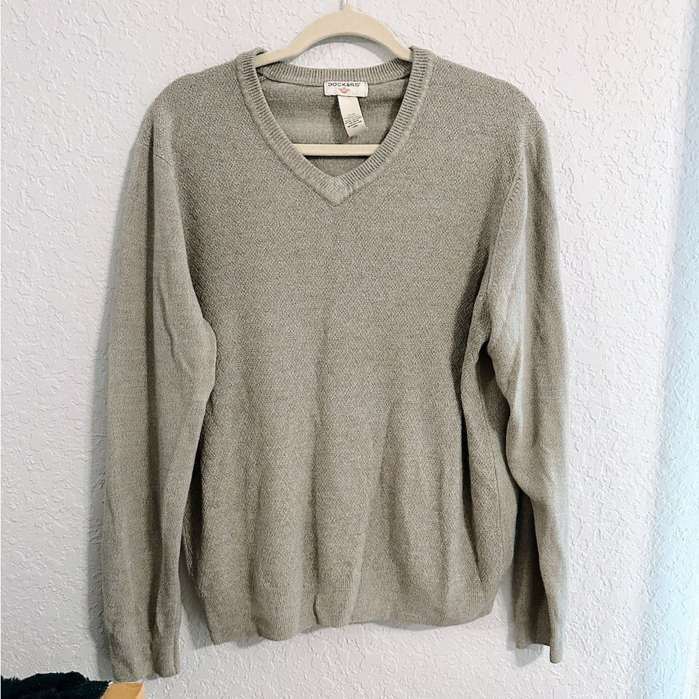 Dockers Vintage Acrylic V- Neck Sweater
